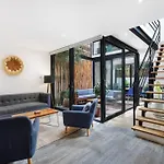 Charming Getaway At Mun With Stunning Views